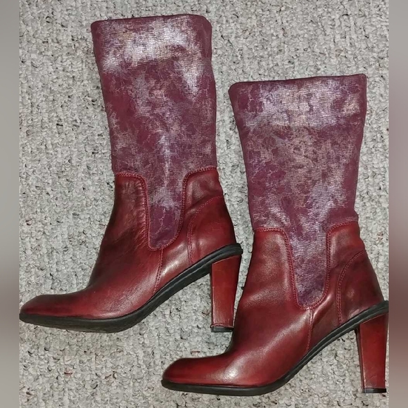 Eject heeled red floral boots - Picture 1 of 7